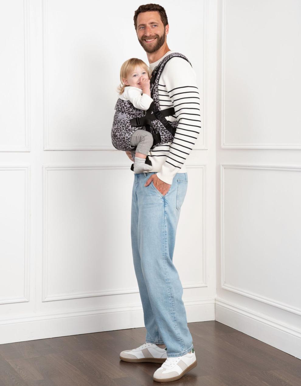 Baby Seraphine CARIPOD™ The CARIPOD™ Baby Carrier - Canvas Animal Print