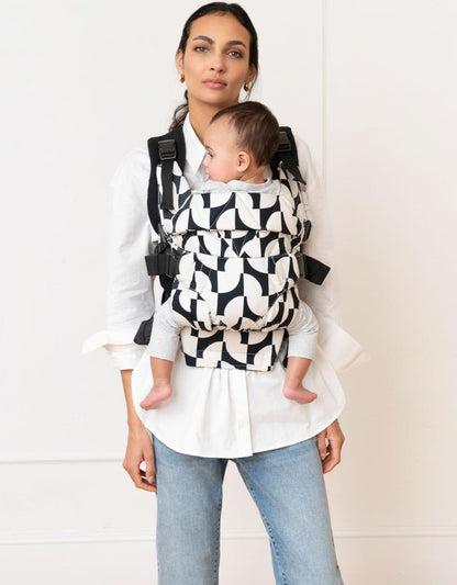 Baby Seraphine CARIPOD™ The CARIPOD™ Baby Carrier - Cotton Canvas Geo Print